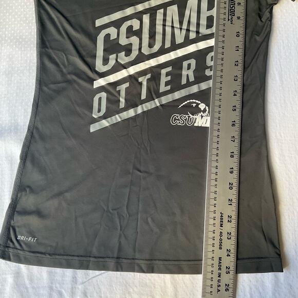 Nike Women’s Short Sleeve V-neck T-shirt size S, Olive Green, Scumb Otters - Picture 6 of 11